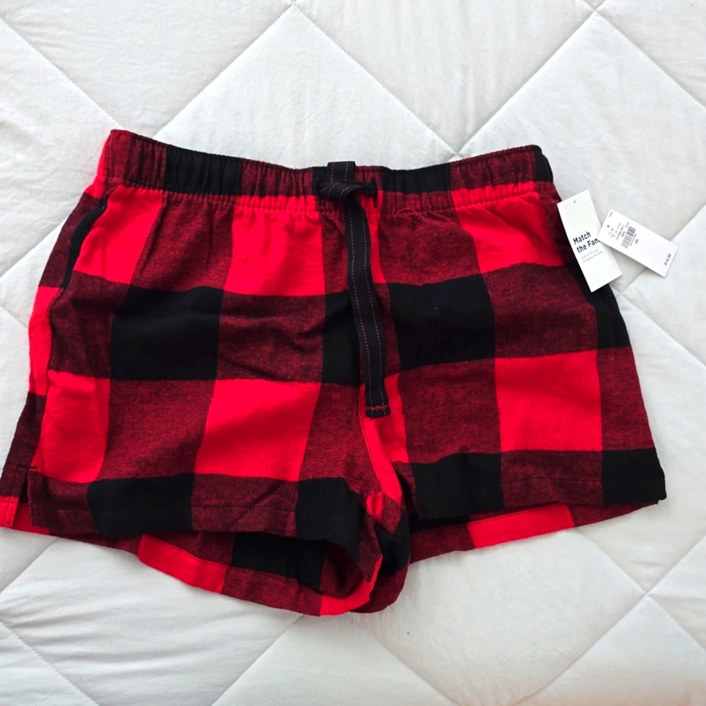7/29 OLD NAVY PAJAMA SHORTS